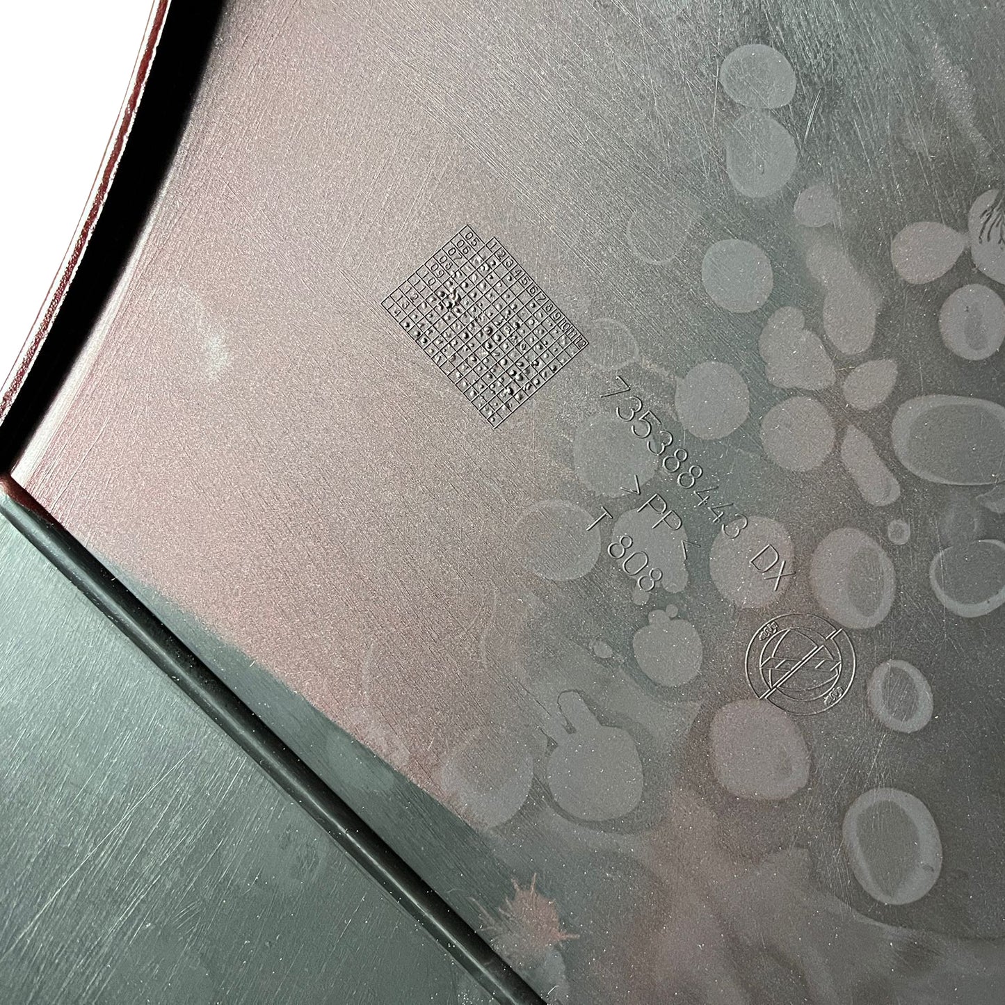 735415740, 735388443, 735416677